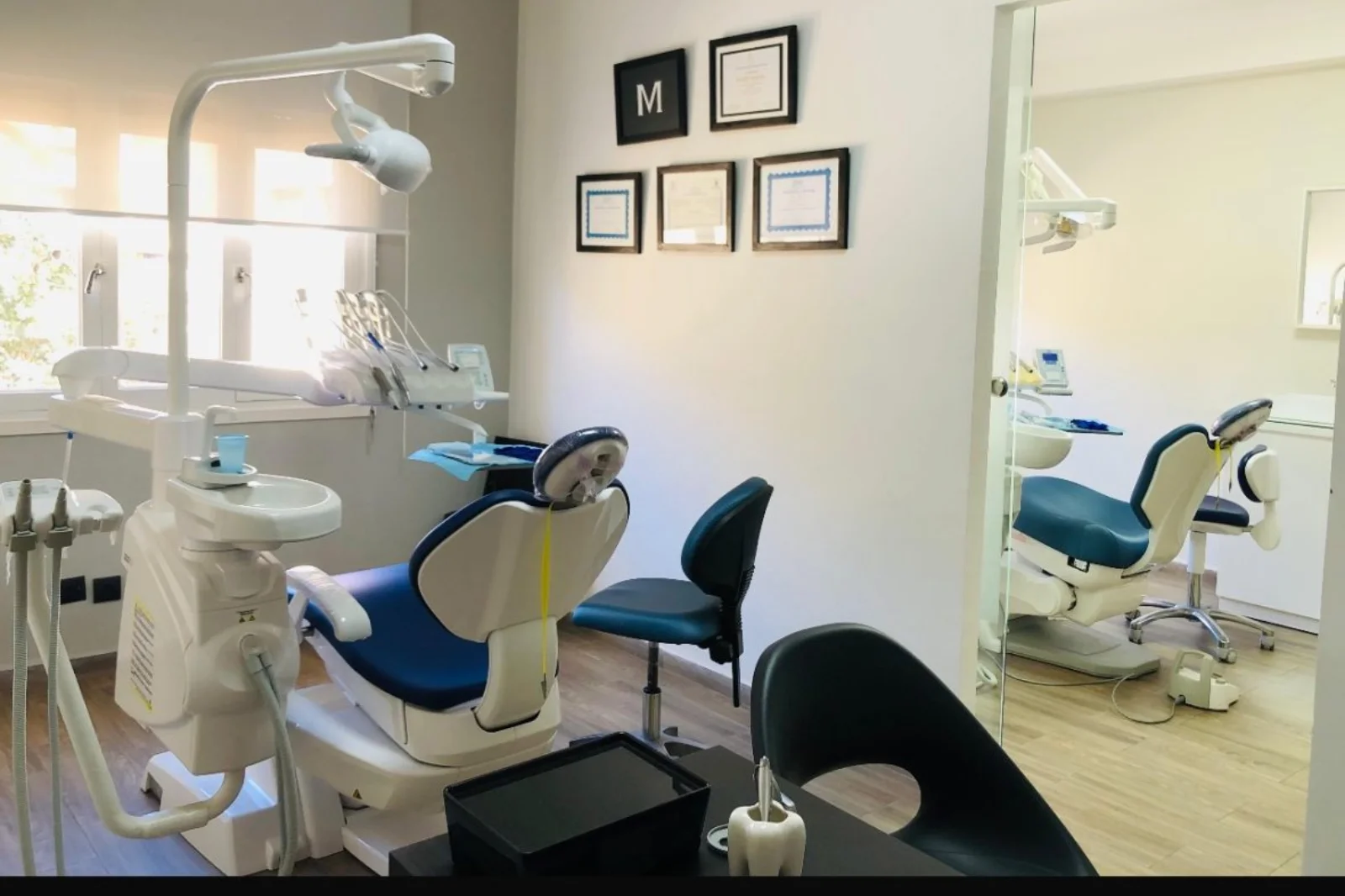 Dr. Rouijel Mounir - Cabinet dentaire Smile House dentiste rabat maroc morocco